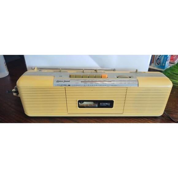 Vintage Lenoxx Sound am/fm Stereo Tape Player boombox SCR-34 14-752A off white - Picture 1 of 7